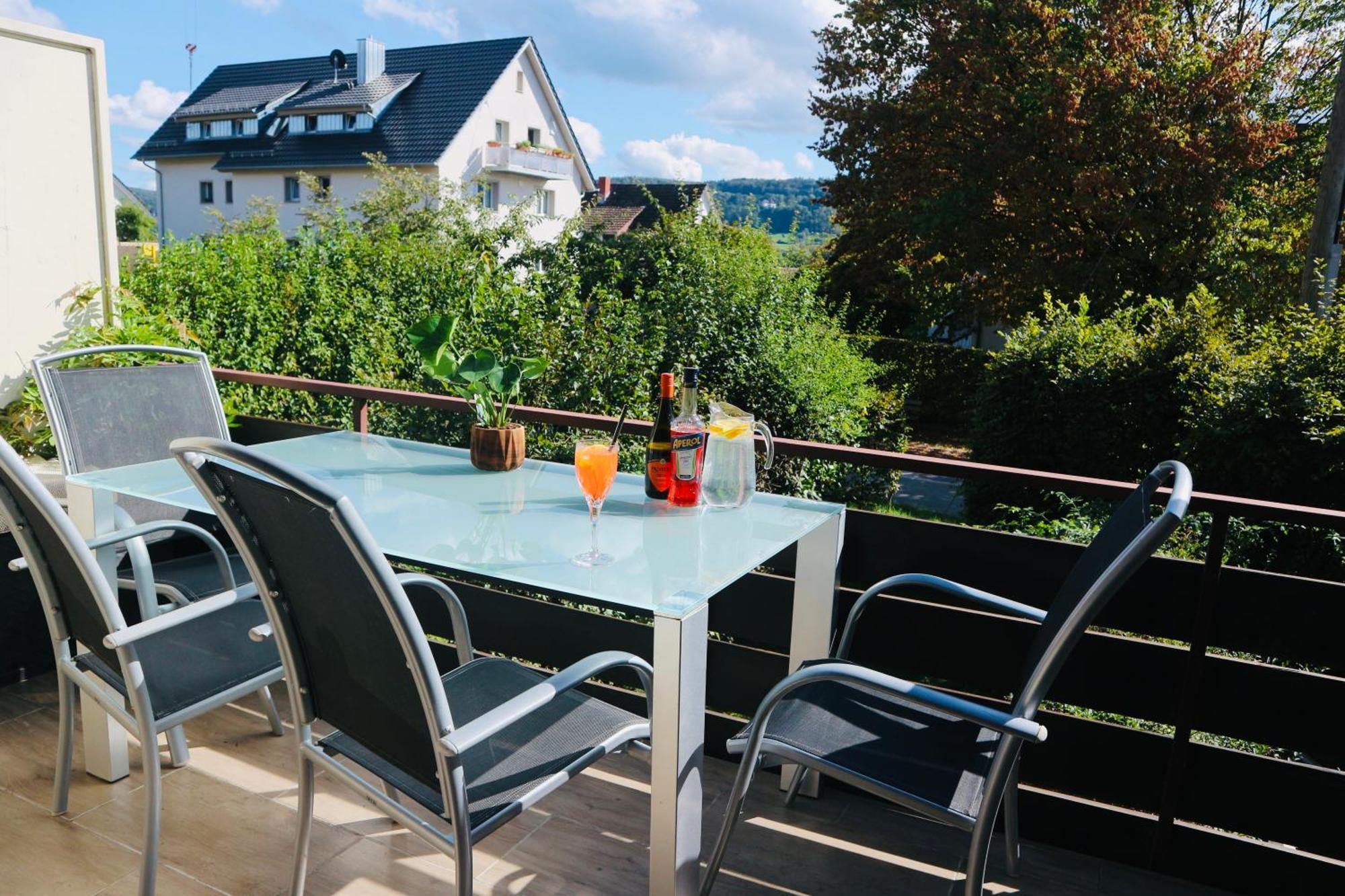 Seeblick-Oase Istayunixi Seenaehe-Sauna-Balkon-Netflix-Parkplatz Ohningen Exterior photo